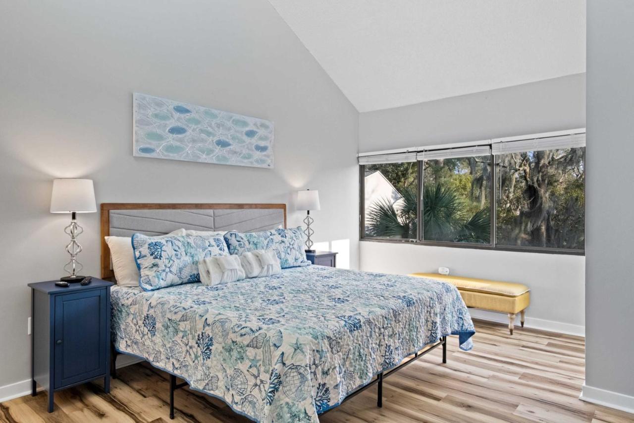 Coastal Oasis With Pool - Walk To Coligny Beach Park ฮิลตันเฮดไอส์แลนด์ ภายนอก รูปภาพ