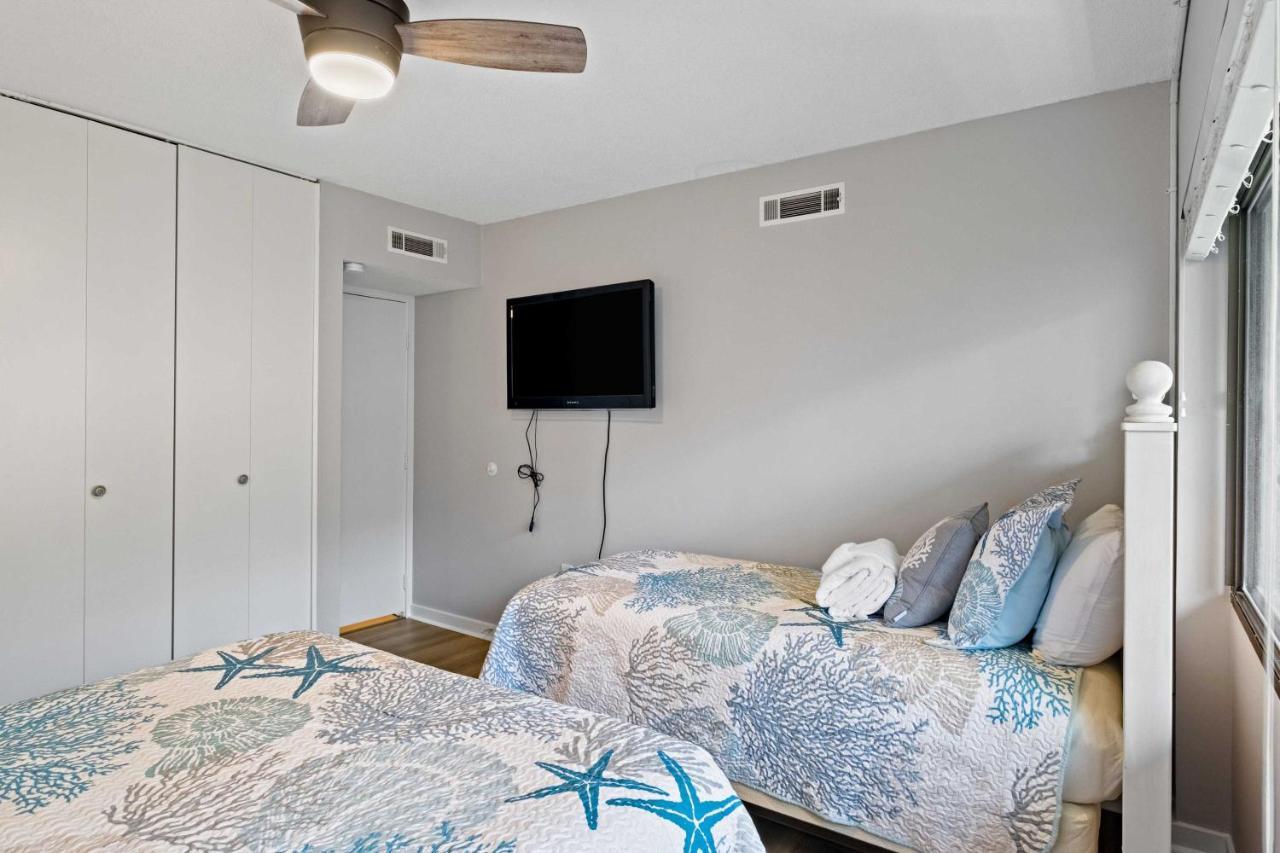 Coastal Oasis With Pool - Walk To Coligny Beach Park ฮิลตันเฮดไอส์แลนด์ ภายนอก รูปภาพ
